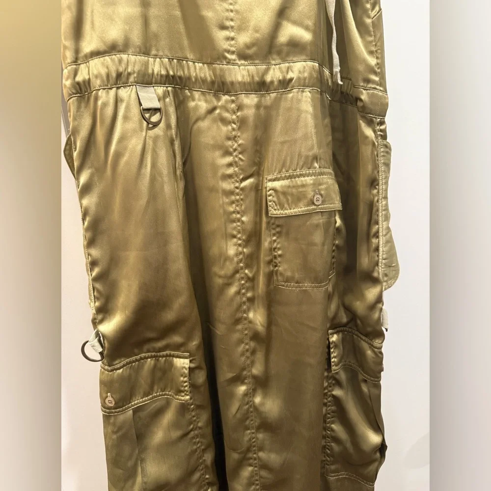 Love The Label Anthropologie Sleeveless Utility Satin Green Midi Dress Size XS - Picture 8 of 13